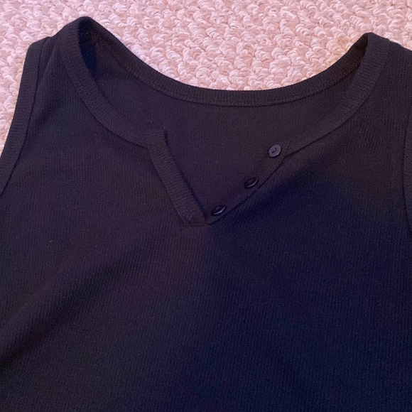 Button Up Ribbed Knit Tank Top - Picture 2 of 3